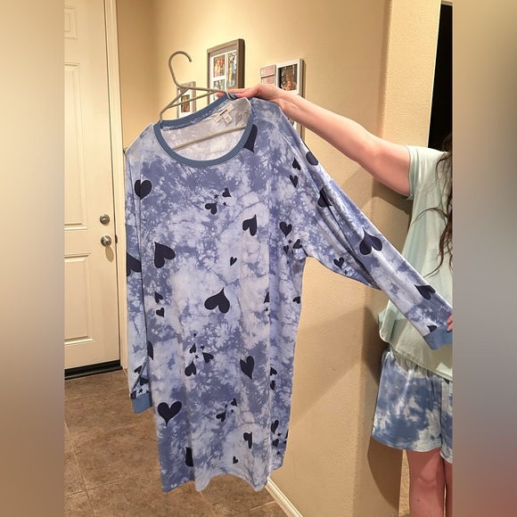 Sonoma Other - Comfy blue heart pajama top
